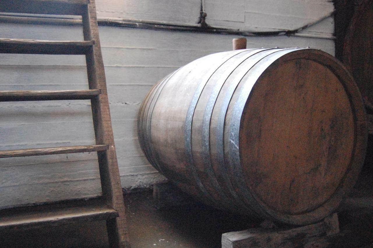فيلا Old Winery House كوليمفاري المظهر الخارجي الصورة