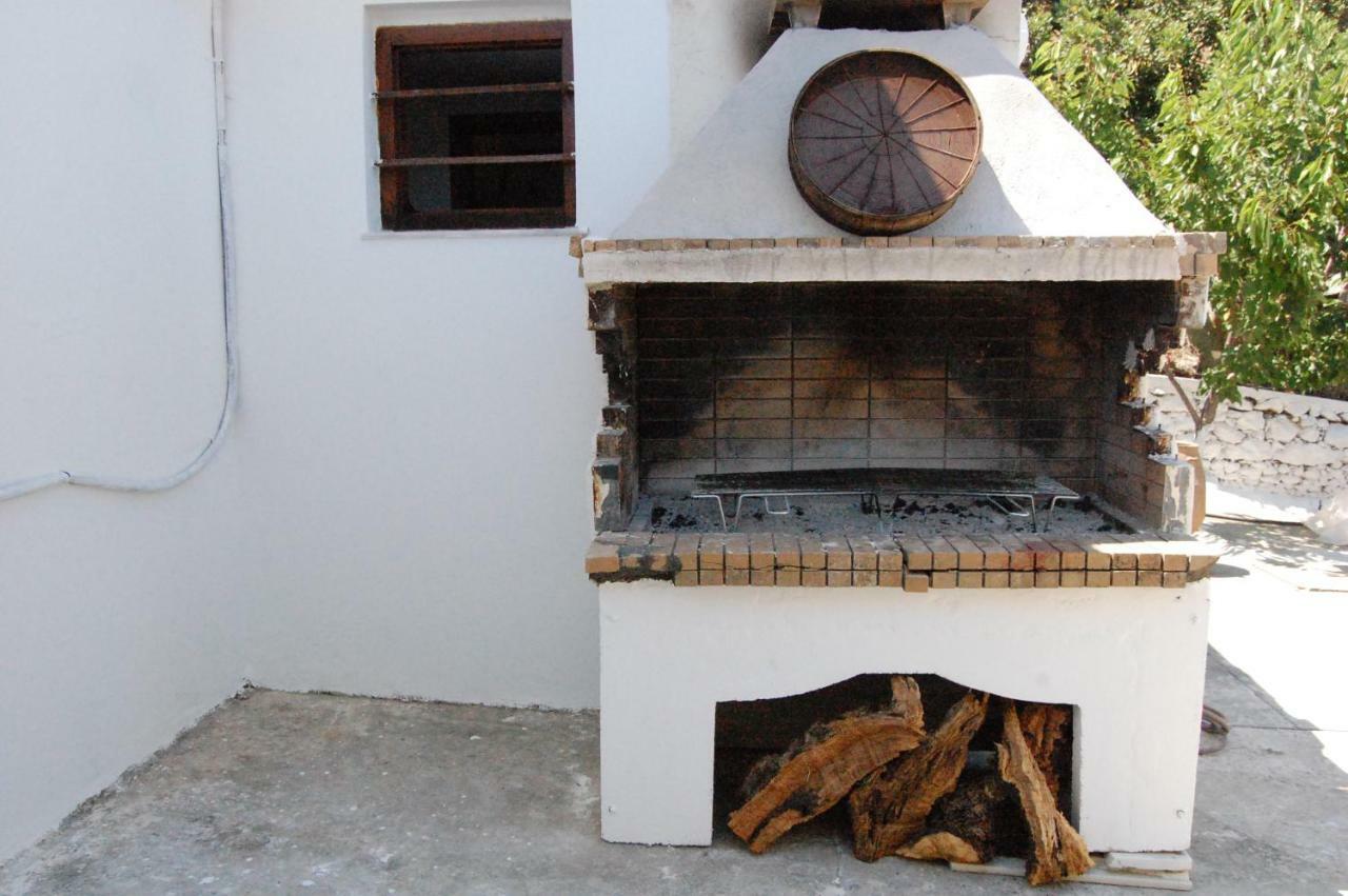 فيلا Old Winery House كوليمفاري المظهر الخارجي الصورة